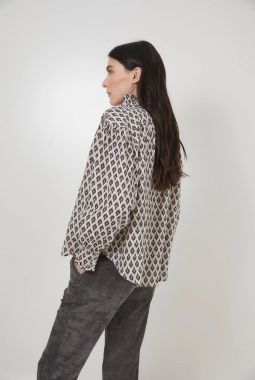 BLUSA MARIBEL GOBI GRIS