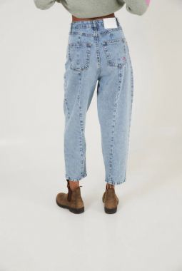 JEANS LUCCI TACHAS